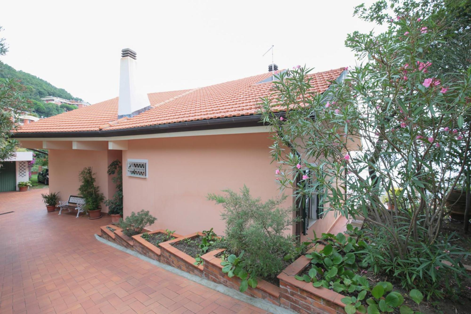 Villa Giò - Terrazza nel Blu Bergeggi Exterior foto